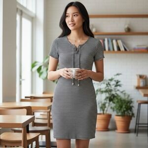 Michael Kors Women's Striped Ribbed Knit Pullover Dress Size Small Black White